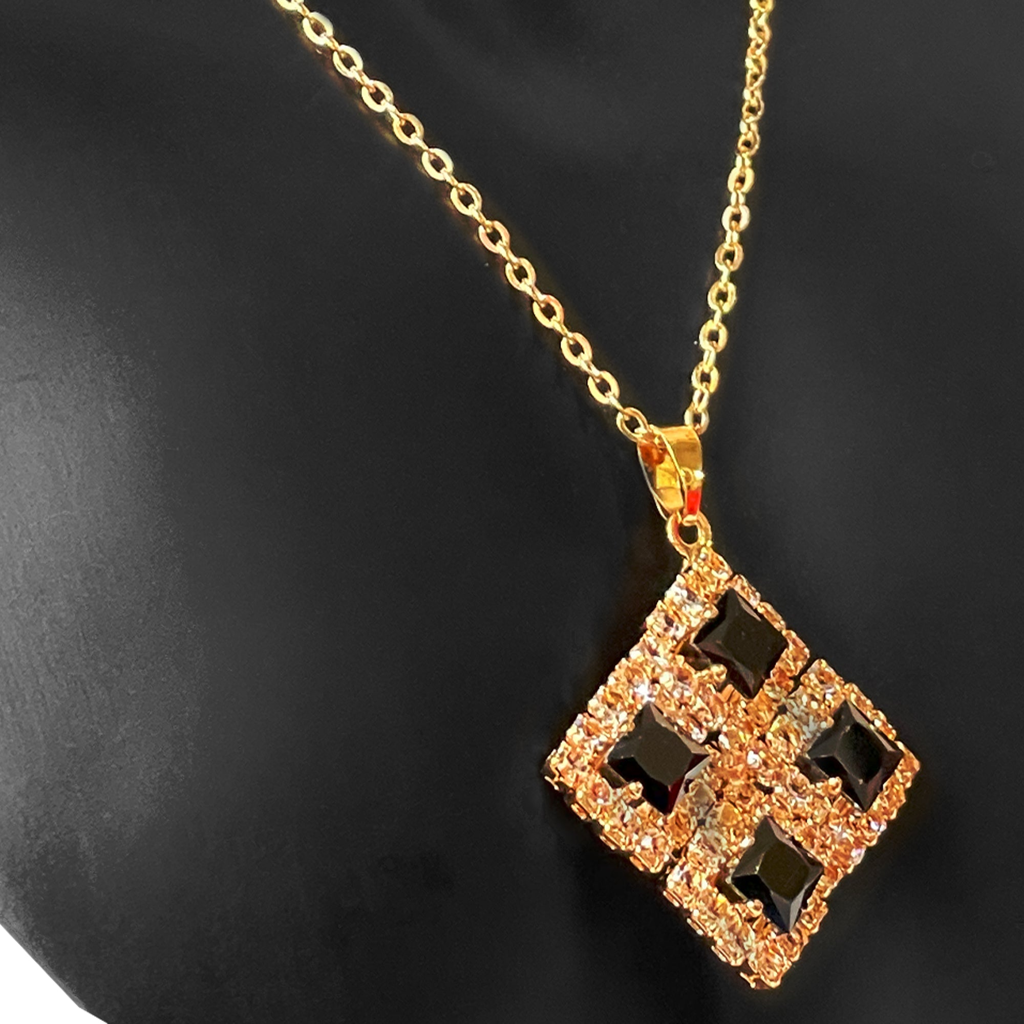 Earring and Necklace Onyx Sparkle Geometric Jewelry Set