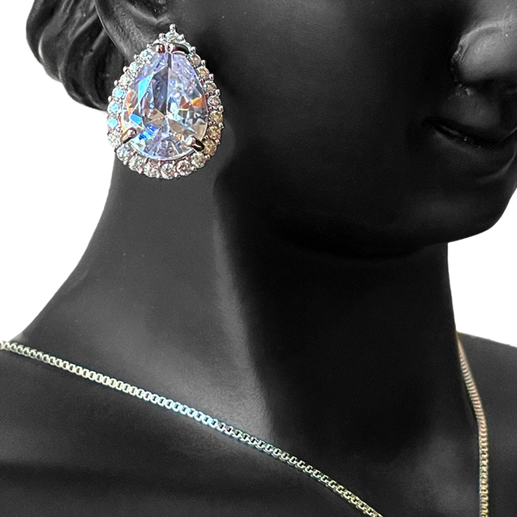 Earring and Necklace Sparkling Clear Crystal Pear Drop Jewelry Set