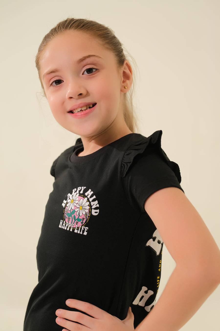 Girls' black "Happy Mind Happy Life" Floral T-Shirt with Ruffled Sleeves